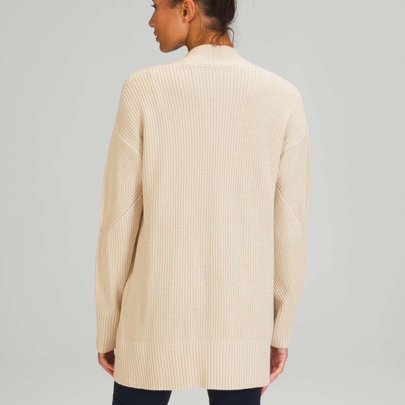 Lululemon Cashlu Sweater Wrap - Picture 3 of 4